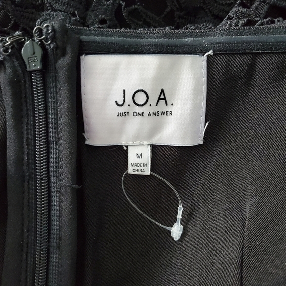 NEW J.O.A. Black Embroidered Eyelet Off Shoulder Dress - Picture 5 of 6